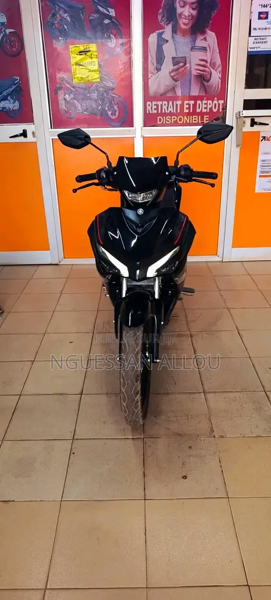 Nouveau Yamaha Autre 2026 Noir