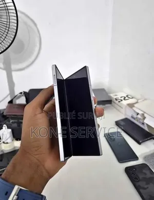 Nouveau Samsung Galaxy Z Fold6 512 GB Blanc