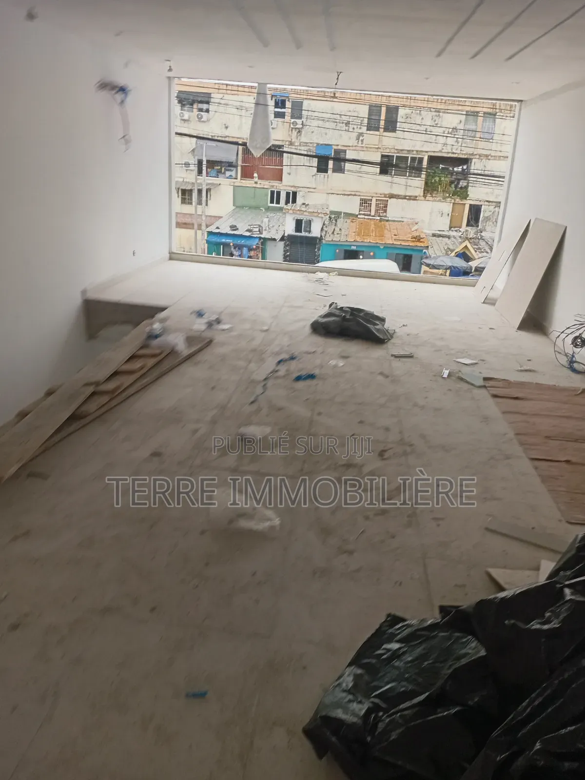 Magasin À Louer