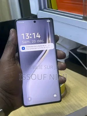 Nouveau Tecno Camon 40 Pro 4G 256 GB Autre