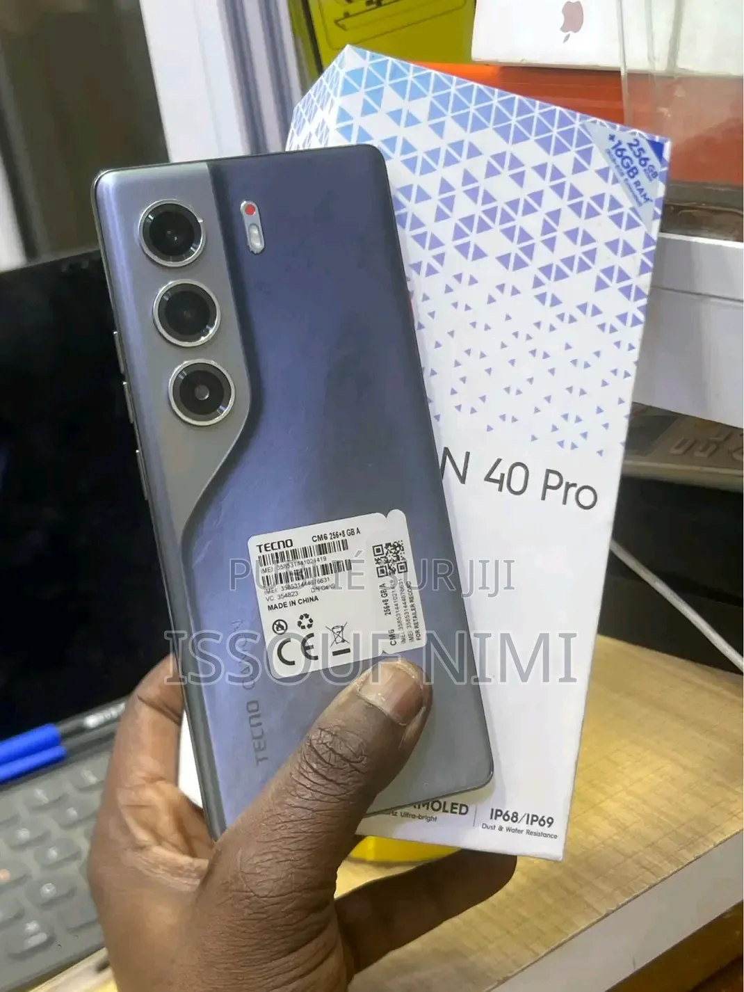 Nouveau Tecno Camon 40 Pro 4G 256 GB Autre