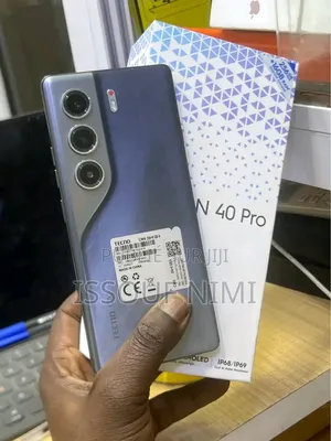 Nouveau Tecno Camon 40 Pro 4G 256 GB Autre