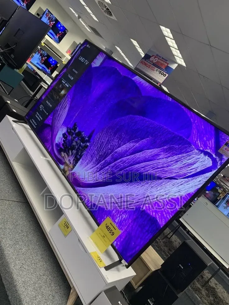 Samsung Crystal UHD