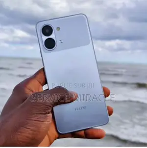 Nouveau Tecno Camon 20 128 GB Blanc