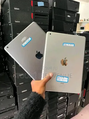 Nouveau Apple iPad Air 11 (2024) 8 Go Blanc