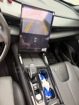 Nouveau Geely Boyue 2026 Bleu