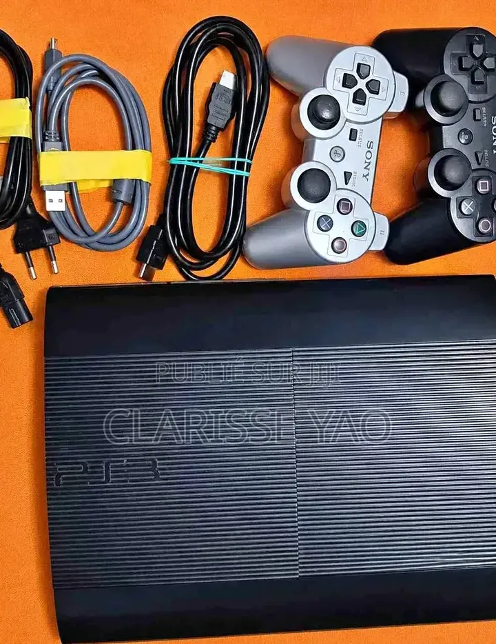 PS3 Avec 125 Jeux