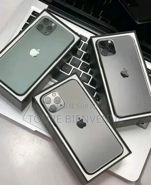 Nouveau Apple iPhone 11 Pro Max 256 GB Noir