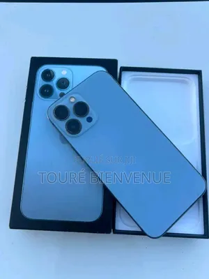 Nouveau Apple iPhone 13 Pro Max 256 GB Bleu