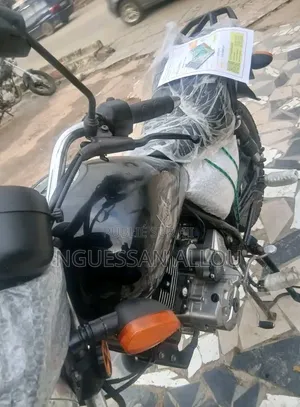 Nouveau Apsonic AP125-30 2025 Noir