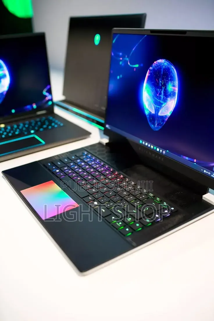 Nouveau Lenovo ThinkPad X1 Yoga 32GB Intel Core i9 SSD 500GB