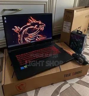Nouveau Ordinateur portable Lenovo 500e 32GB Intel Core i9 SSD 128GB