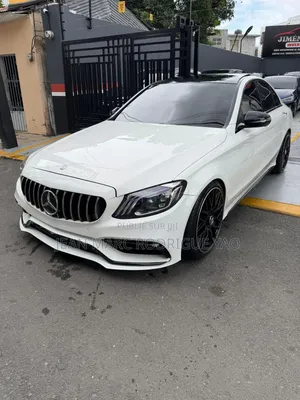Mercedes-Benz C300 2017 Blanc cassé