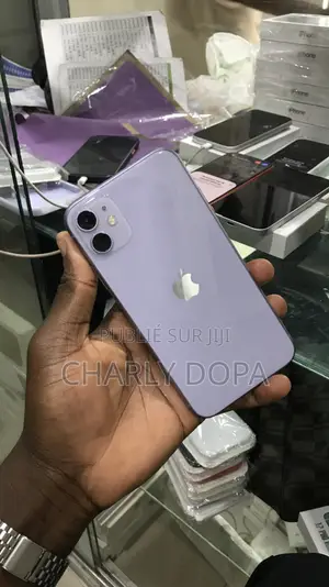 Apple iPhone 11 64 GB Violet
