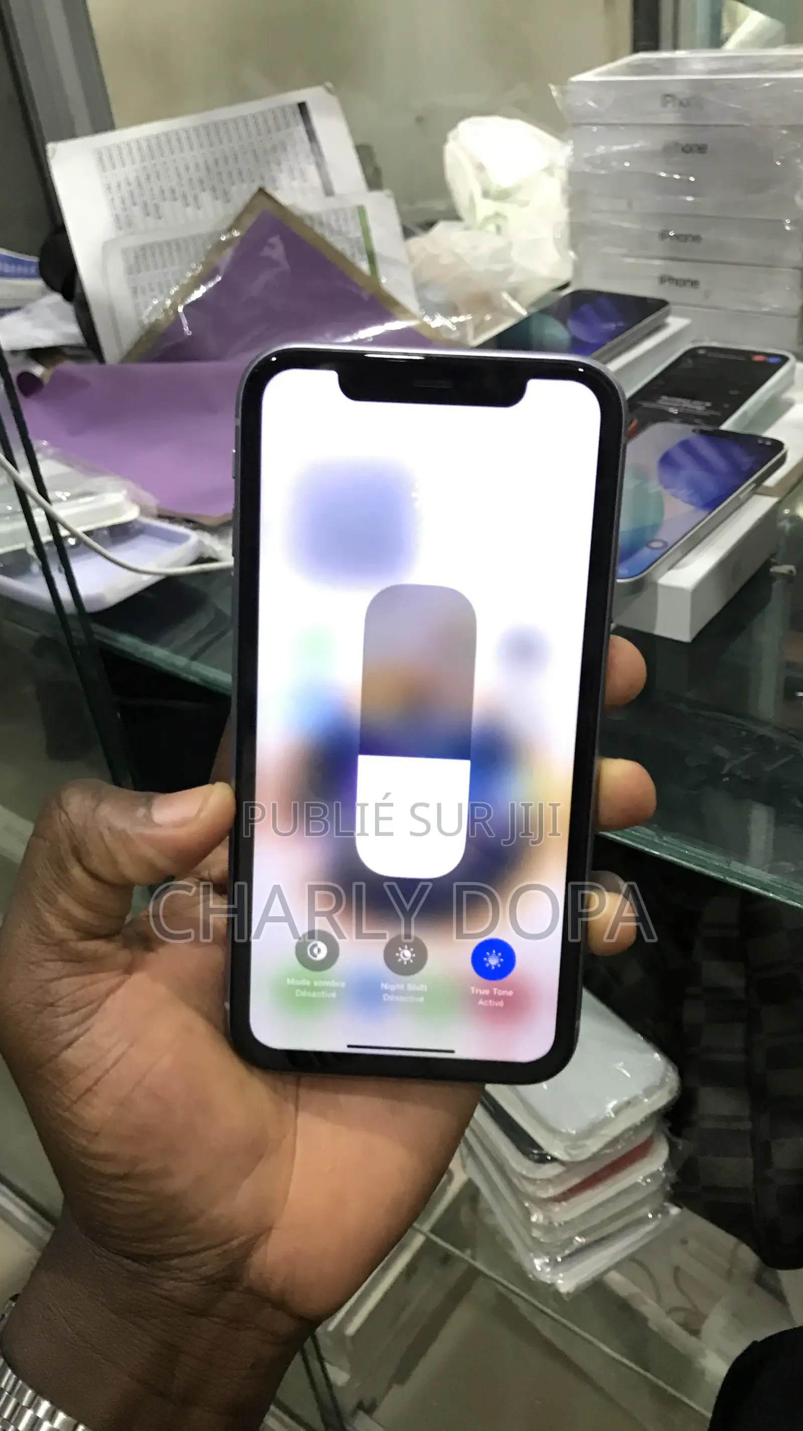 Apple iPhone 11 64 GB Violet