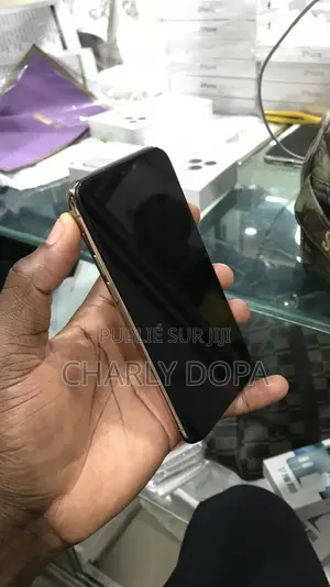 Apple iPhone 11 Pro 64 GB Doré