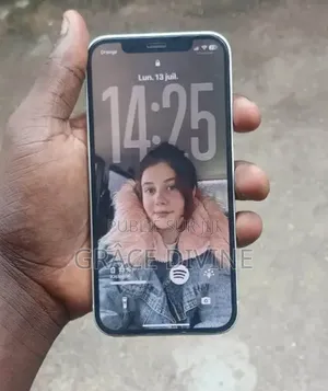 Nouveau Apple iPhone 12 128 GB Blanc