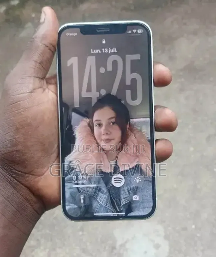 Nouveau Apple iPhone 12 128 GB Blanc