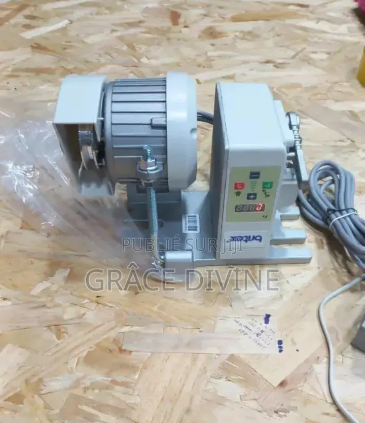 Machine À Coudre