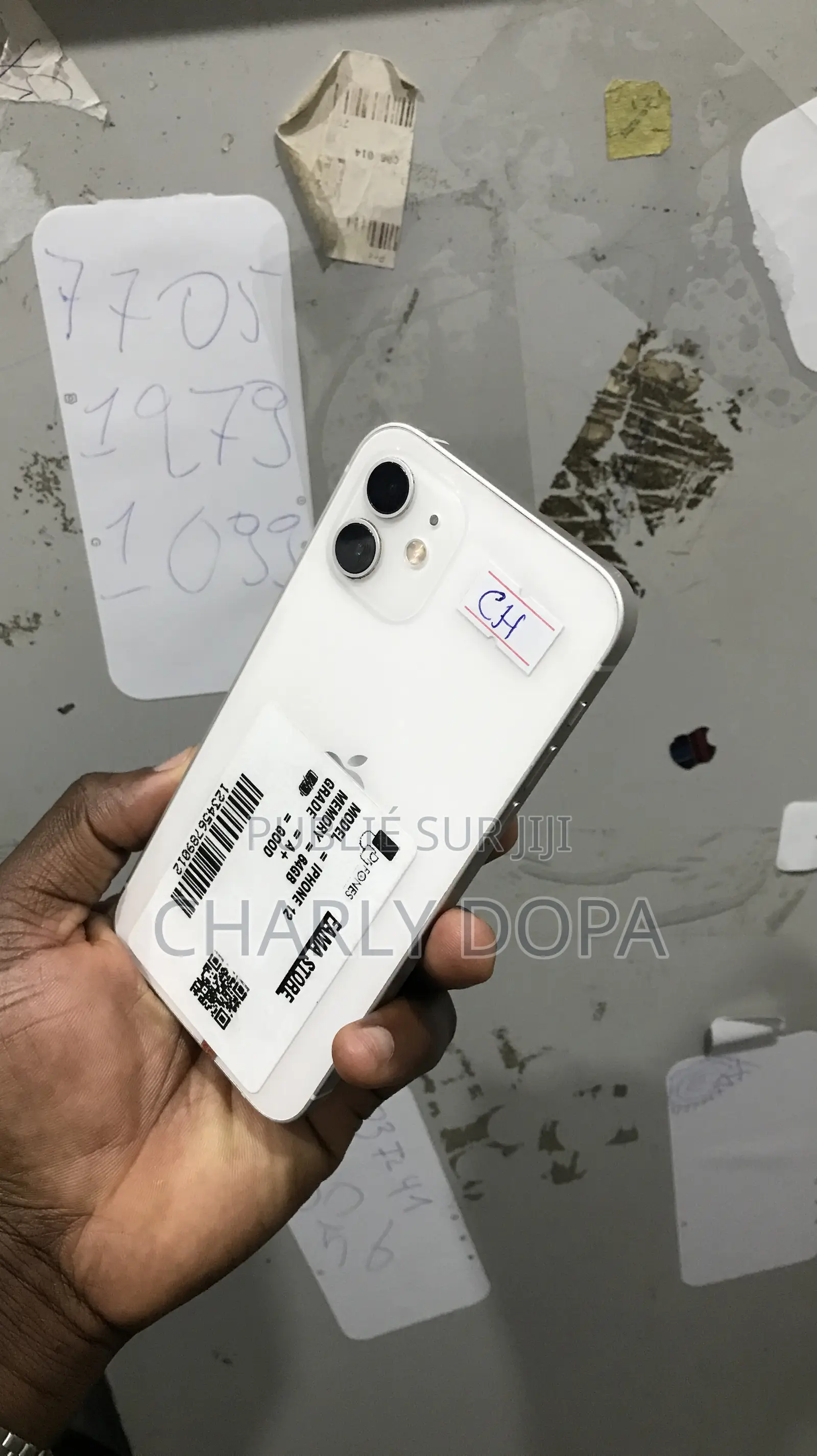 Apple iPhone 12 64 GB Blanc