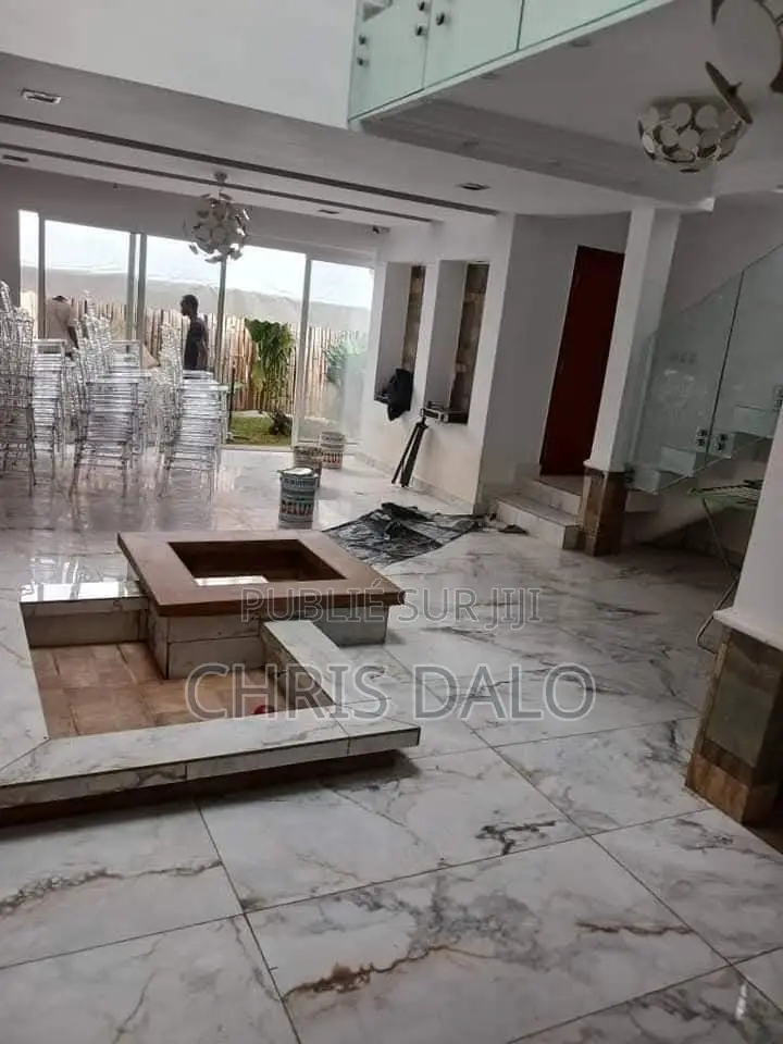 3chbre Duplex dans Achy, Cocody à Louer