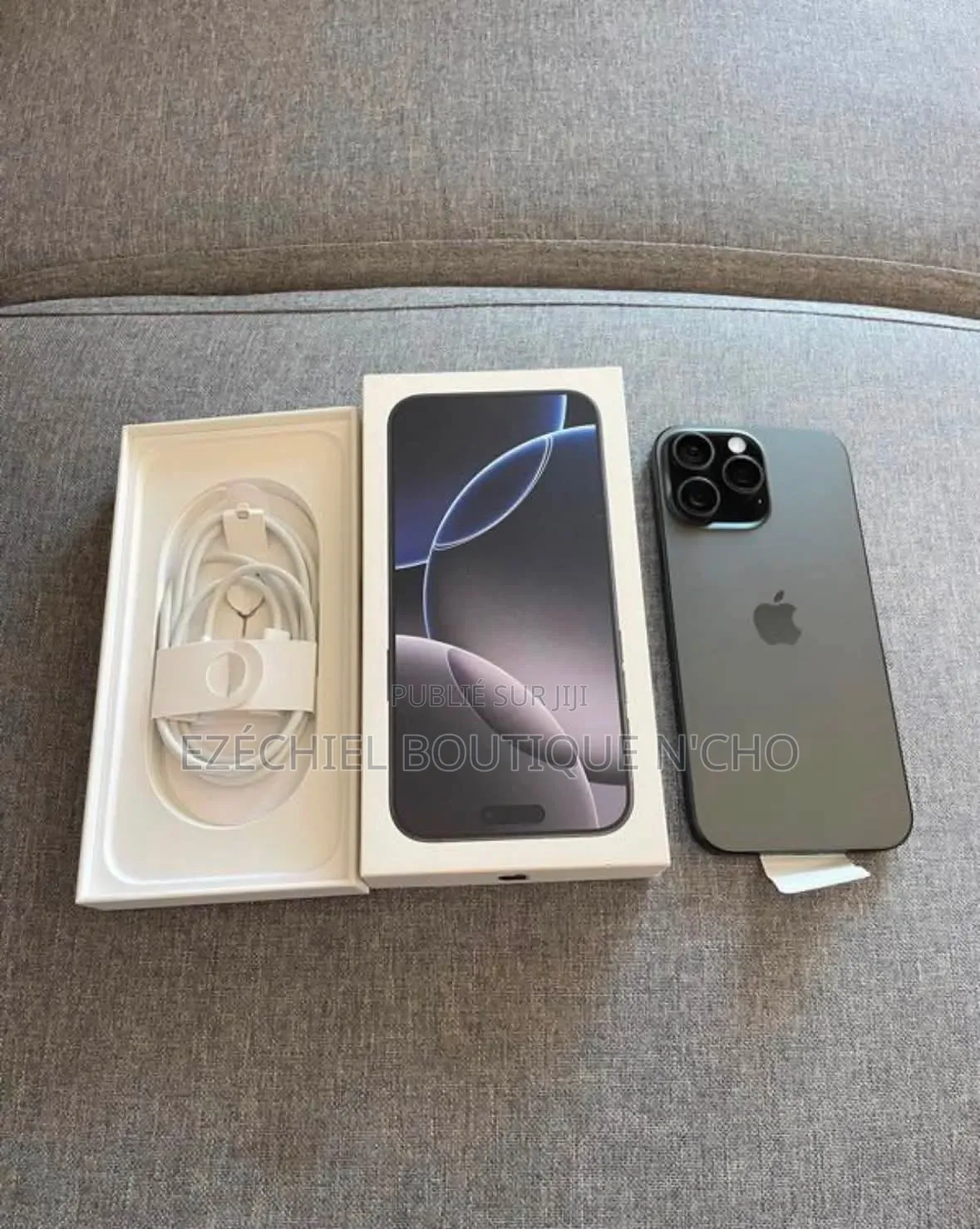 Nouveau Apple iPhone 16 Pro Max 256 GB Bronze