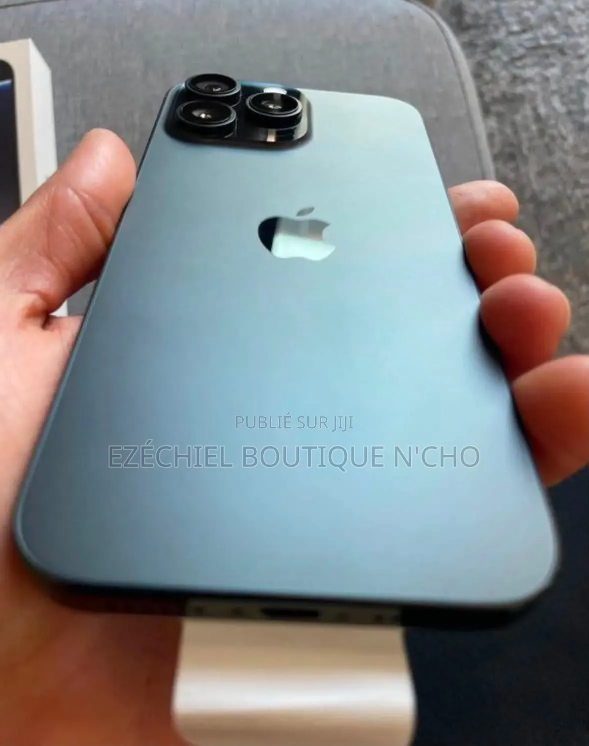 Nouveau Apple iPhone 16 Pro Max 256 GB Bronze