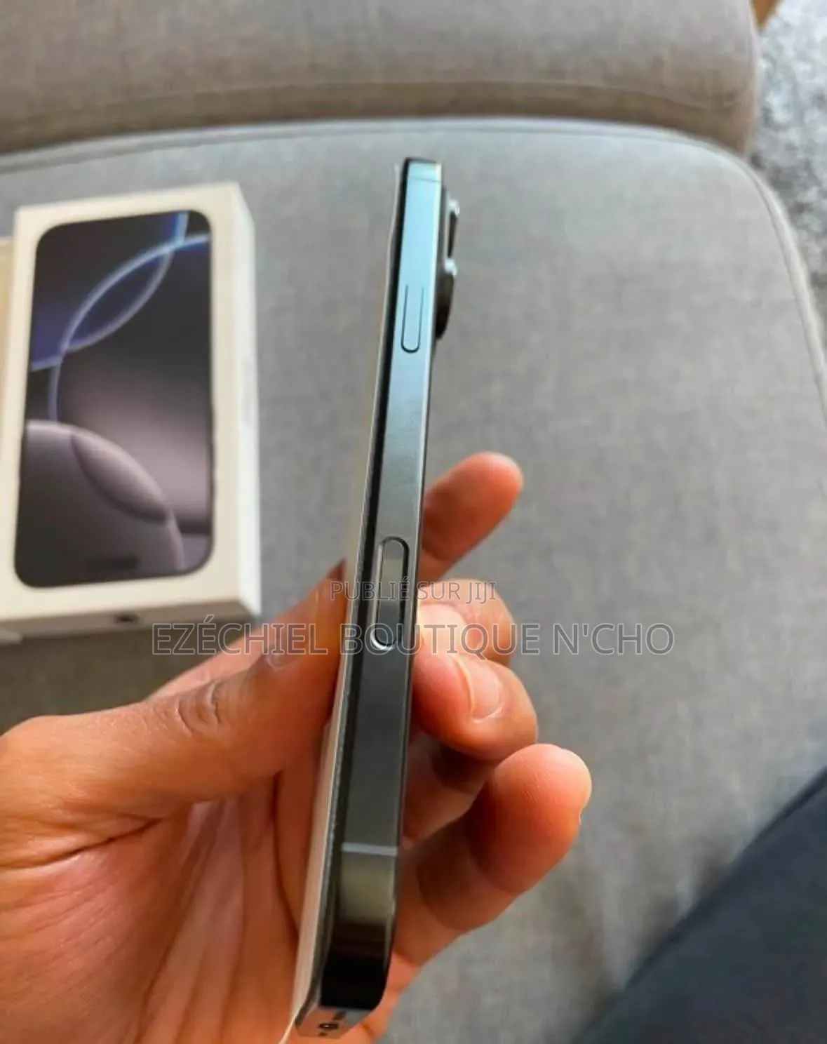 Nouveau Apple iPhone 16 Pro Max 256 GB Bronze