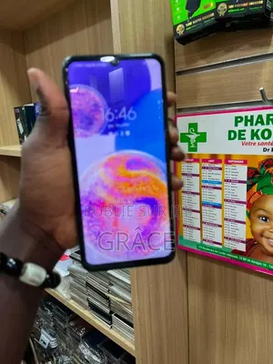 Nouveau Samsung Galaxy A23 128 GB Gris