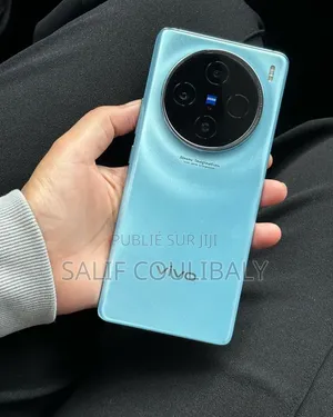 Nouveau Vivo iQOO 10 Pro 512 GB Autre