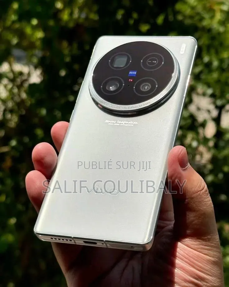 Nouveau Vivo iQOO 10 Pro 512 GB Autre