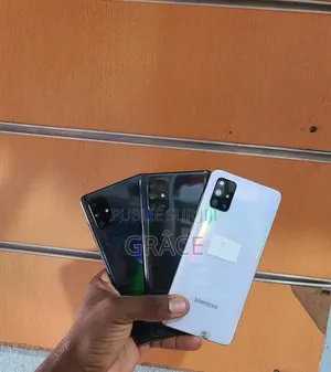 Nouveau Samsung Galaxy A71 128 GB Blanc