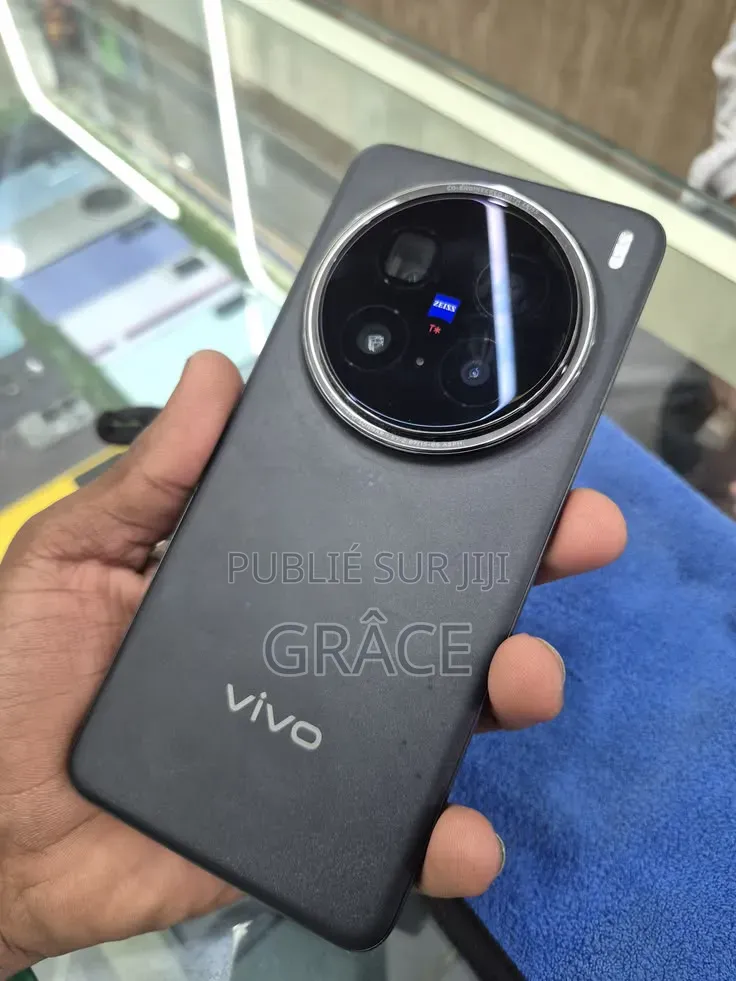 Nouveau Vivo X300 Ultra 1 TB Blanc