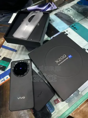 Nouveau Vivo X300 Ultra 1 TB Blanc