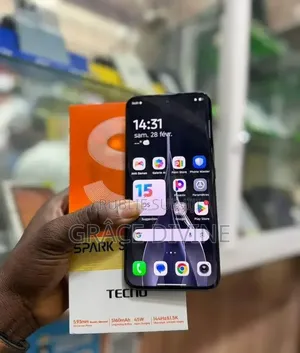 Nouveau Tecno Spark Slim 256 GB Gris