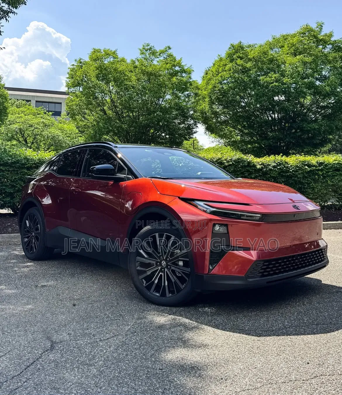 Nouveau Toyota C-HR 2025 Rose