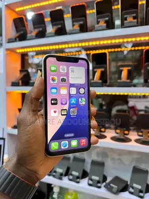 Nouveau Apple iPhone SE (2020) 256 GB Blanc