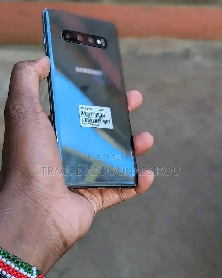 Nouveau Samsung Galaxy S10 128 GB Autre