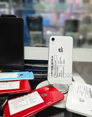 Nouveau Apple iPhone XR 64 GB Autre
