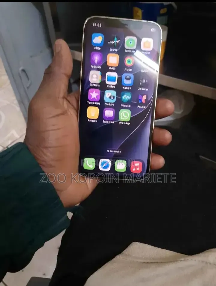 Nouveau Apple iPhone 12 Pro 128 GB Blanc