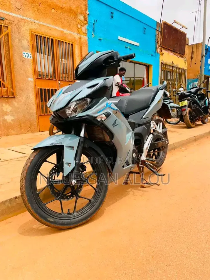 Nouveau Honda Autre 2026 Gris