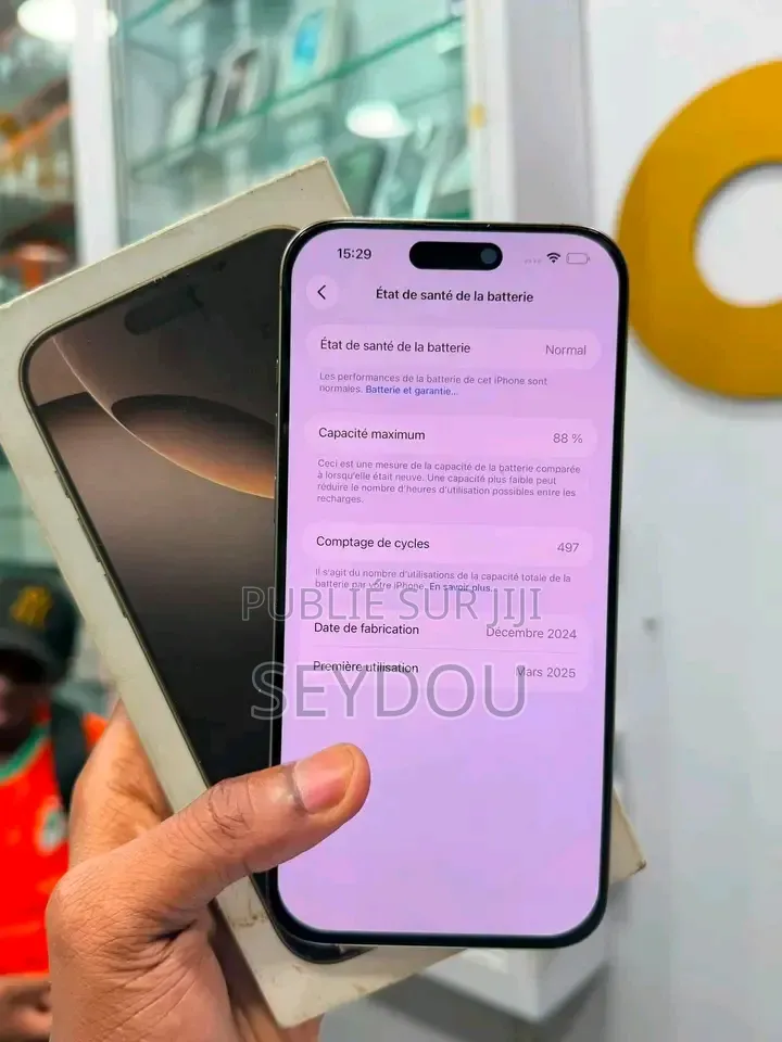 Nouveau Apple iPhone 16 Pro Max 256 GB Doré