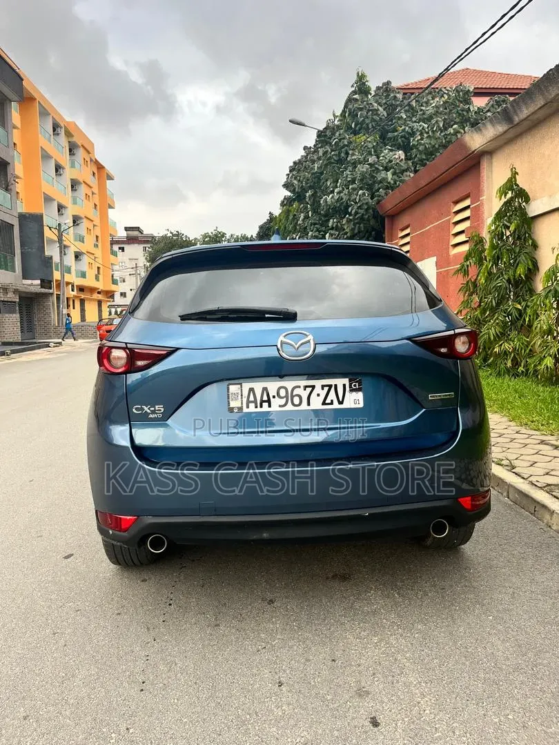 Mazda CX-5 2022 Bleu