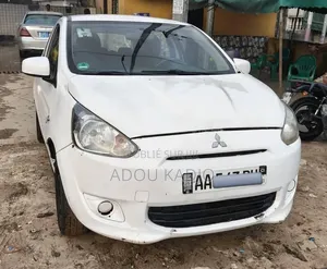 Mitsubishi Spacestar 2020 Blanc