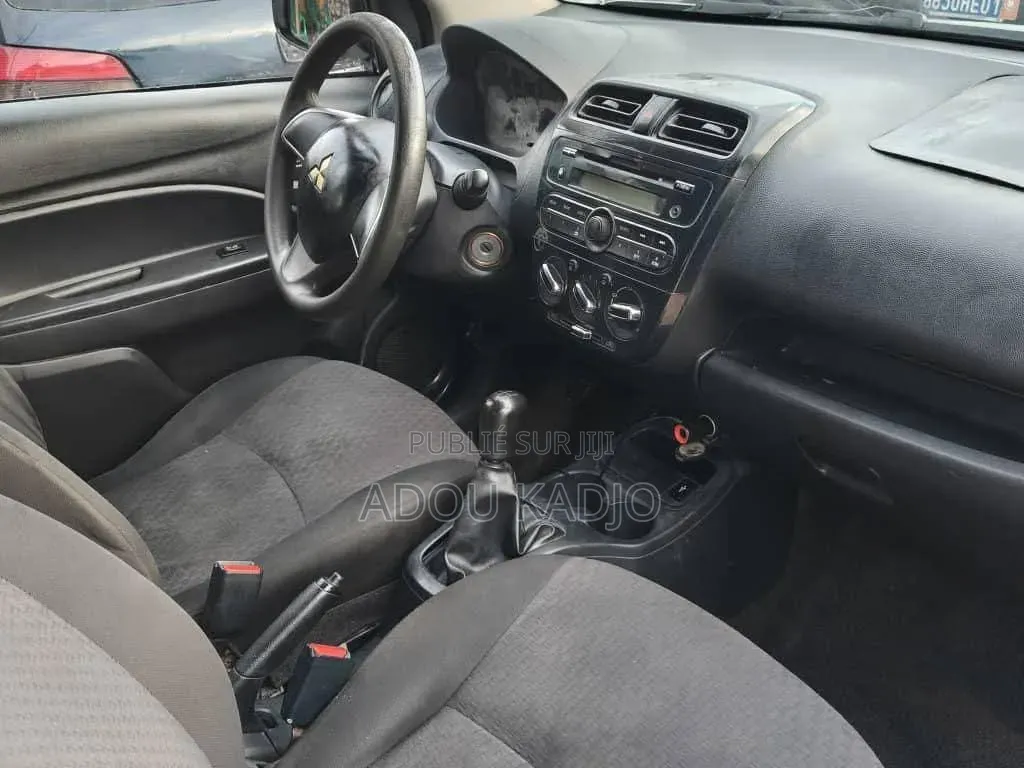 Mitsubishi Spacestar 2020 Blanc
