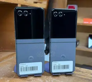 Nouveau Motorola Razr 2026 256 GB Noir