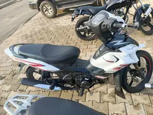 Nouveau TVS Rockz 125 2026 Autre