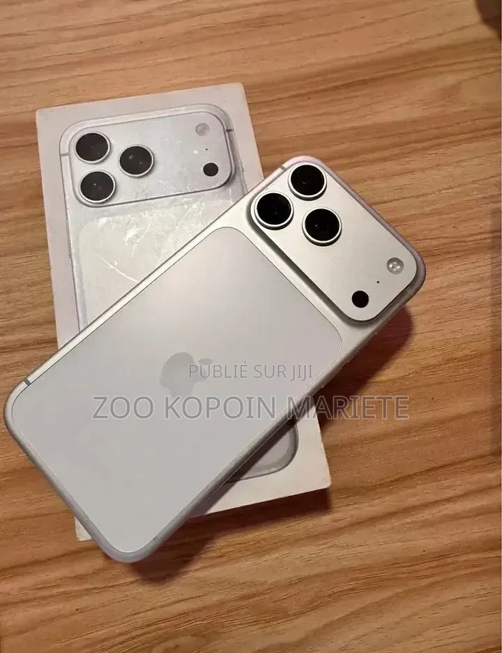 Nouveau Apple iPhone 17 Pro Max 512 GB Blanc