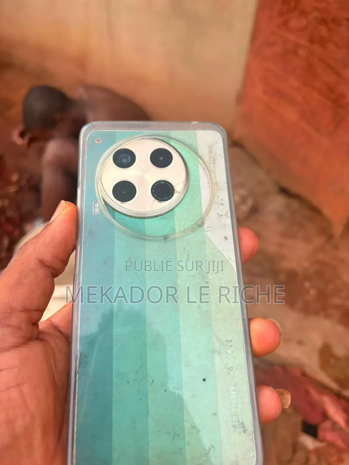 Nouveau Tecno Camon 30 5G 256 GB Doré