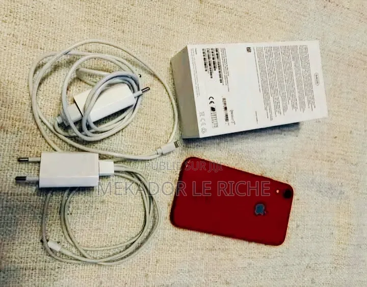 Nouveau Apple iPhone XR 128 GB Rouge